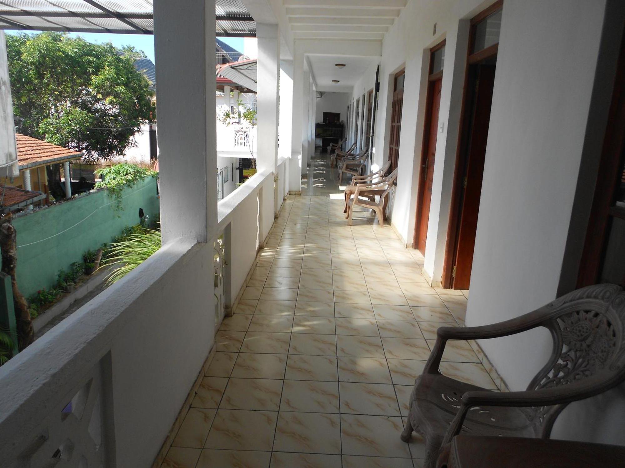 Shanith Guesthouse Negombo Exterior foto